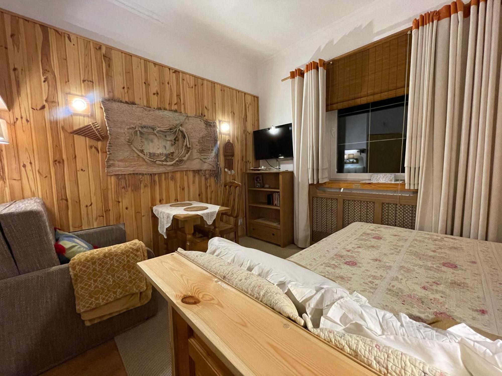 Apartamenty Pod Wiciokrzewem Supraśl Exterior foto